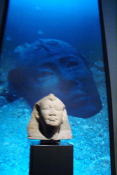 ナショナル・ミュジアム　水中で発見された遺跡0003.jpg